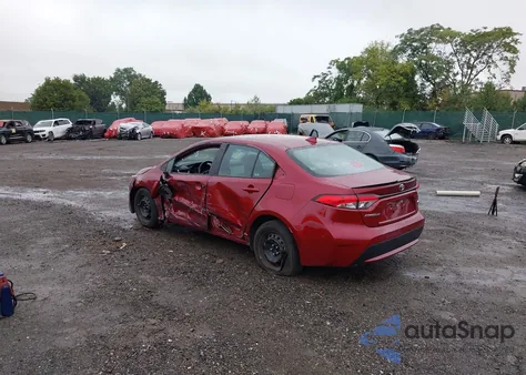 2022 Toyota Corolla Le z USA, uszkodzony, nr VIN 5YFEPMAE0NP342631